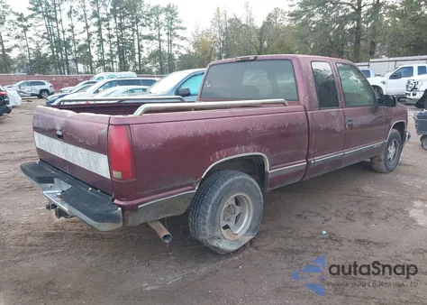 1997 Chevrolet C1500 Fleetside из США, поврежденный, VIN 2GCEC19RXV1262396